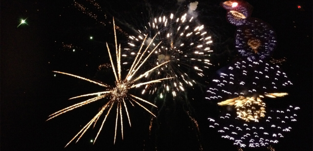 Wir entfachen für Sie ein Feuerwerk an Ideen ! Wir entfachen für Sie ein Feuerwerk an Ideen !